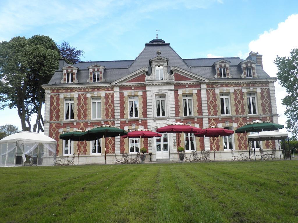 Chateau Des Saveurs Saint-Sauveur-dʼÉmalleville Exterior foto